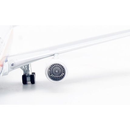 B767-200 UNITED SAUL BASS REG: N611UA WITH STAND- INFLIGHT 200 IF762UA0123 1/200