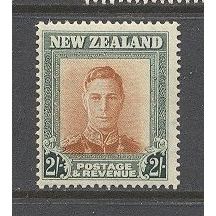 NewZealand.SG688 2sKing George VI (Brown-Orange and Green).Mounted Mint.Nov15c