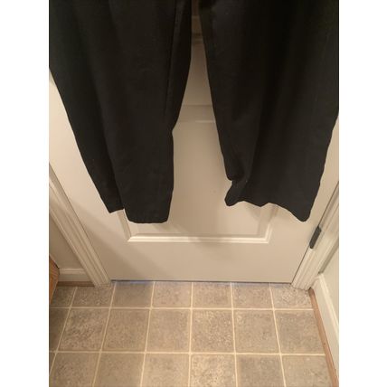 Carolina Bay Men's Black Pleated Front Casual Dress Pants Pockets Size 46x32