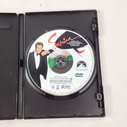 Sabrina - 1995 - Romance/Comedy - DVD - Rated PG - Used