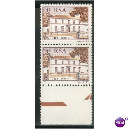 South Africa 1975 - SG 384 - 4c Gideon, Malherbe's House, Paarl x2