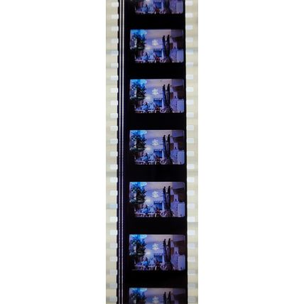 Back to the Future 2. Pk HCH - A015o . - 1 STRIP OF 5 - 35MM FILM CELLS