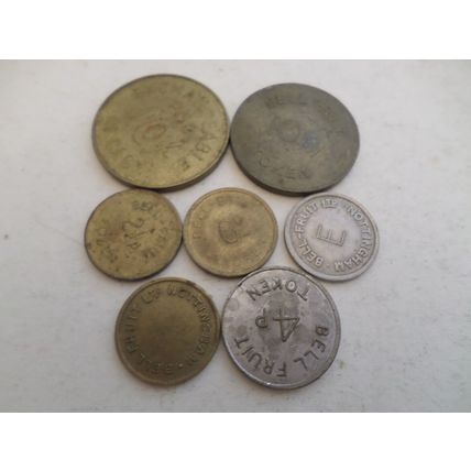 7 different - Bell Fruit - Tokens