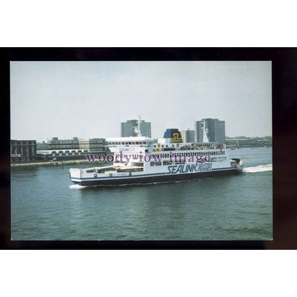 FE3425 - Portsmouth to Isle of Wight Ferry - St Catherine ,built 1983 - postcard