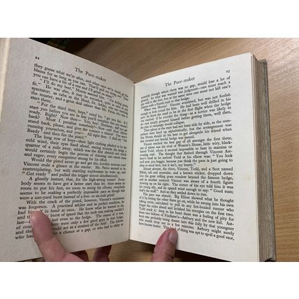 1926 "THE BOY'S BUDGET" FICTION LARGE ILLUSTRATED HARDBACK BOOK (P4)