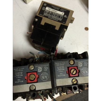 Allen Bradley 120V 700 AK, 700-P200A1,110V AC Control Relay,BQ