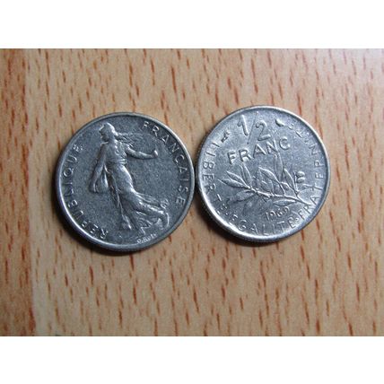 France Republic 1969 1/2 Franc Coin
