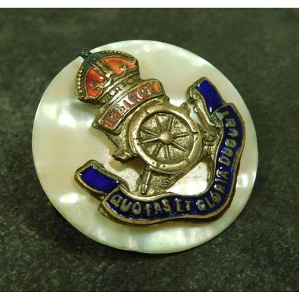Antique WW1 Royal Artillery British Military MOP & Enamel Sweetheart Brooch