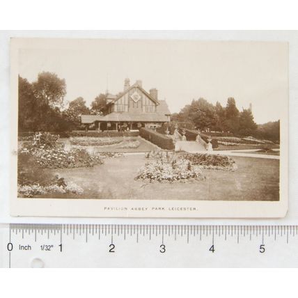 1945 postcard Abbey Park Pavilion, Leicester