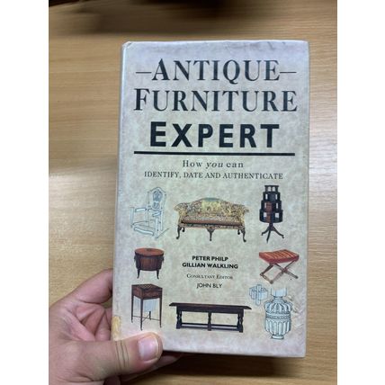 1991 1ST EDITION "ANTIQUE FURNITURE EXPERT" ILLUSTRATED HARDBACK BOOK (P5)