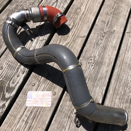 Land Rover LR2 LR038317 Turbo Air Inlet Tube Duct Pipe Hose OEM 2.0L