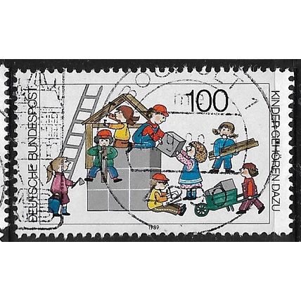 1989 Michel 1435 - #2 fine used (o)
