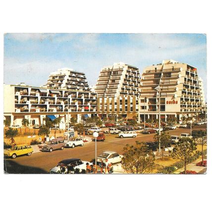 34 - LA GRANDE MOTTE - AVENUE DU CENTRE