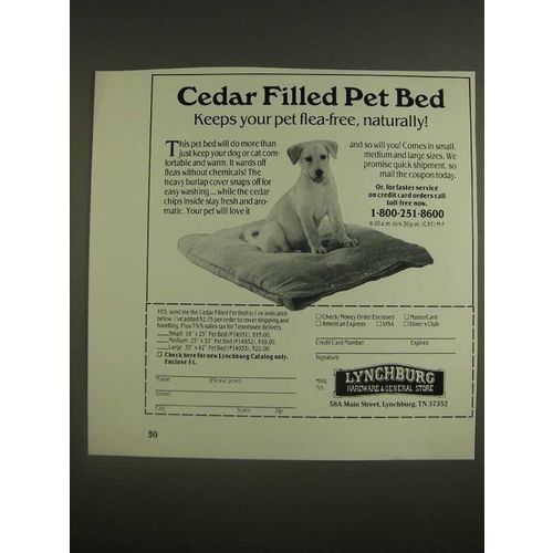1985 Lynchburg Cedar Filled Pet Bed Ad - Keeps Your Pet Flea-free, Naturally