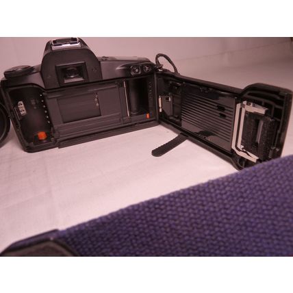 Canon EOS Rebel G SLR 35mm Film Camera w/ EF Zoom 35-80mm 1:4-5.6 lll Lens, (2)*