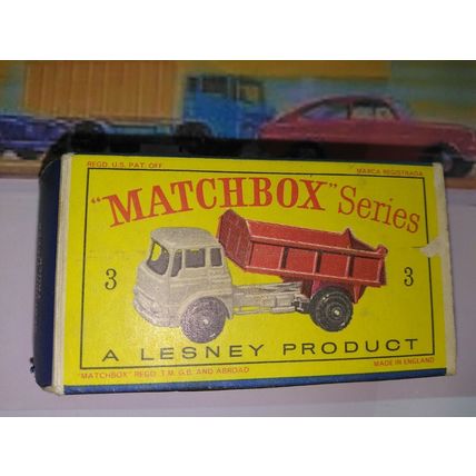 Matchbox - No3 Bedford Tipper Truck - original box -