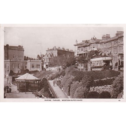 EC291 WESTON SUPER MARE -MARINE PARADE . R/P POSTCARD