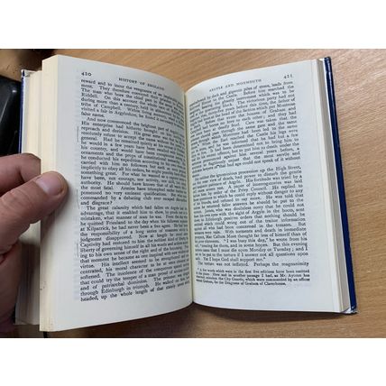 1980 "MACAULAY'S THE HISTORY OF ENGLAND" VOLUMES 1 & 2 HARDBACK BOOKS (P5)