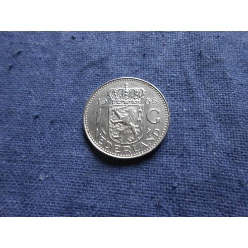 1968 NETHERLANDS 1 GUILDEN COIN.