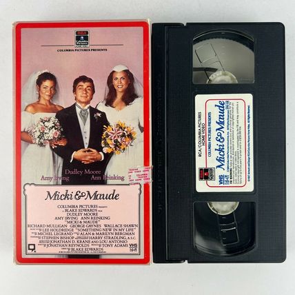 Micki & Maude VHS Video Tape Dudley Moore, Amy Irving, Ann Reinking