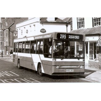 Black & White Photograph of Maidstone & District Motor Services Ltd. - K469 SKO