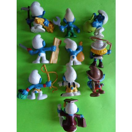 Job lot of 10 smurfs banjo cowgirl smurfette apple lion tamer set1