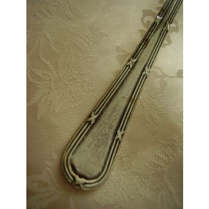 Antique 'Reed & Ribbon' Victorian Edwardian Meat Bread Muffin Fork Silver Plated