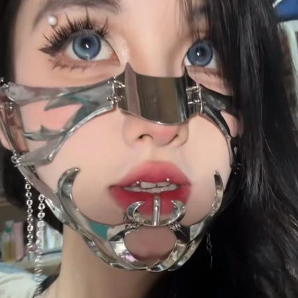 Cyberpunk metal Niche mask Hottie design feel shaped fluid mask spicy