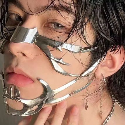 Cyberpunk metal Niche mask Hottie design feel shaped fluid mask spicy
