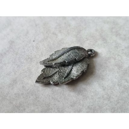 Double Leaf Pendant in Aged Silver Tone Metal, Vintage Botanical Jewelry