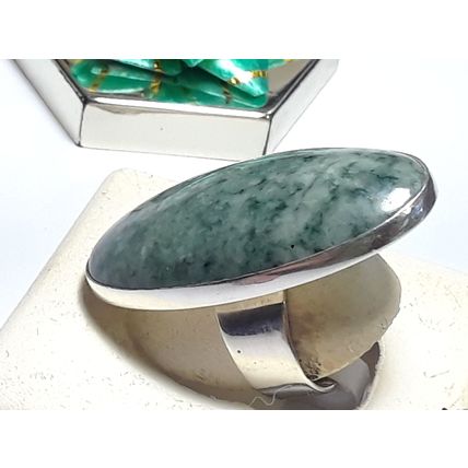 Estate Large elongated Oval Green/White Agate Sterling Silver Bezel Ring #18703