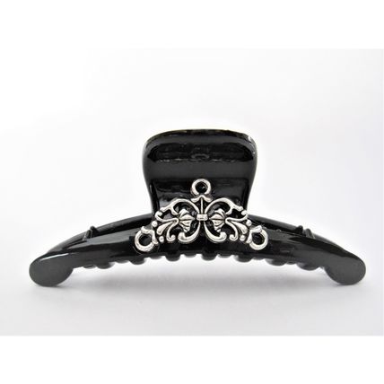 Black and silver metal design hair claw clip for fine, thin hair