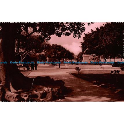 R053445 Alexandria. Nubar Pasha Monument. Fotocelere. RP