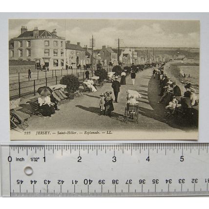 vintage postcard Jersey, Saint Helier Esplanade