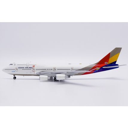 BOEING 747-400 ASIANA AIRLINES REG: HL7428 - JC WINGS XX40221 1/400 - PRE ORDER