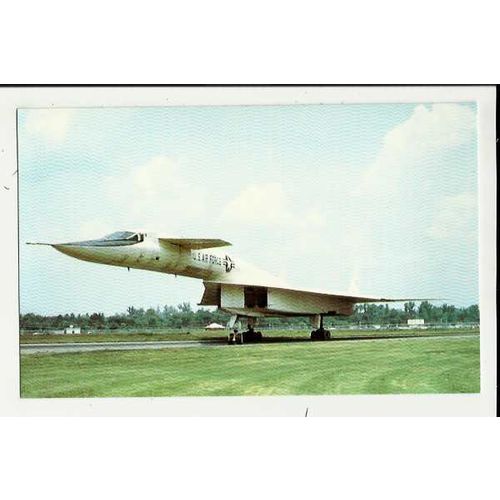 Aviation NORTH AMERICAN XB-70 VALKYRIE Postcard by Mastercraft (128)
