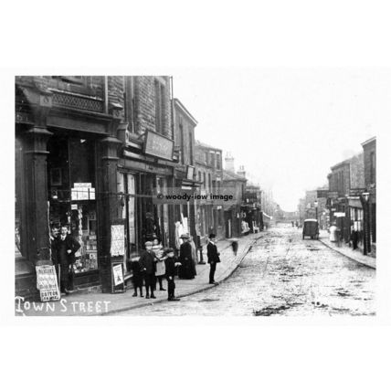 pt5853 - Batley , Town Street c1911 , Yorkshire - print 6x4
