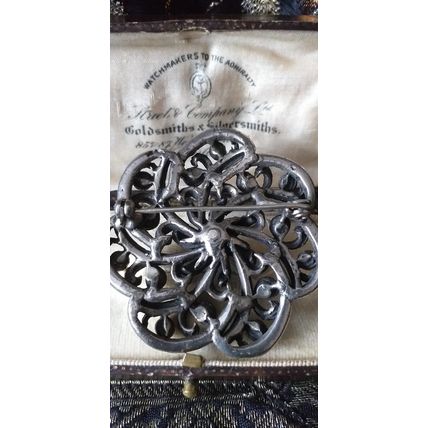 VINTAGE 1940-s Large Pewter Deep Red Rhinestone Ornate Swirl Floral BROOCH