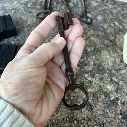 Vintage 5.5" KEY Decorative French late 19th Century GC Antique Display Item
