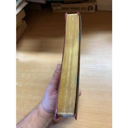 1979 "THE LIVING BIBLE" OLD & NEW TESTAMENTS USA RED FAUX LEATHER BOOK (P4)