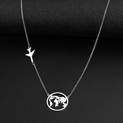 World Map & Airplane Pendant Necklace 45 CM Stainless Steel Travel Jewelry