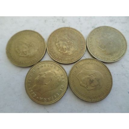 Spain - 10 differently dated - 1 peseta coins - date run 1971 / 1980