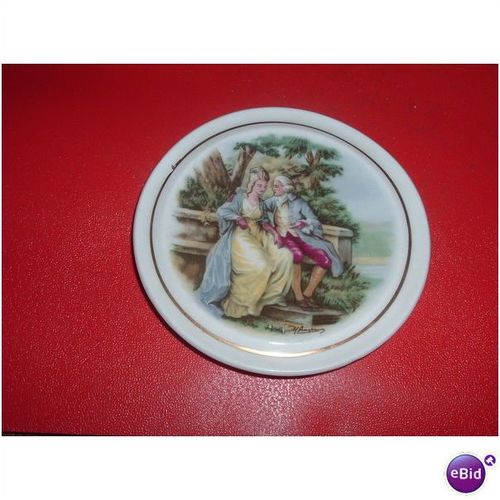 PIN / TRINKET DISH LOVERS (25/01) DIAMETER APPROX 3 3/4"