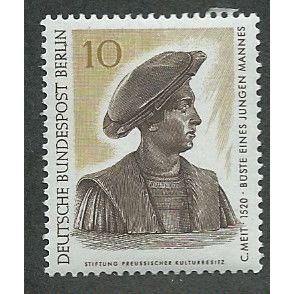 BERLIN - 1967 10pf U/M 'BERLIN ART TREASURES' (EBID42-415)