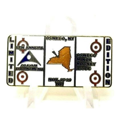 Oswego Minor Hockey Assoc 6 Annual Alcan Tournament Oswego NY Pin Pinback
