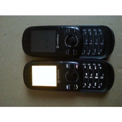 Vodafone 331 phone for sale only light up, faulty.