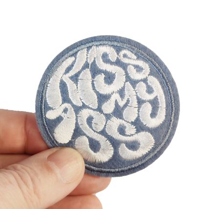 Kiss My Ass Iron On Patch Badge Pop Culture Slogan 5.7 cm Motif Patches P086