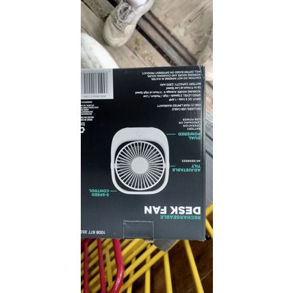 Rechargable desk fan