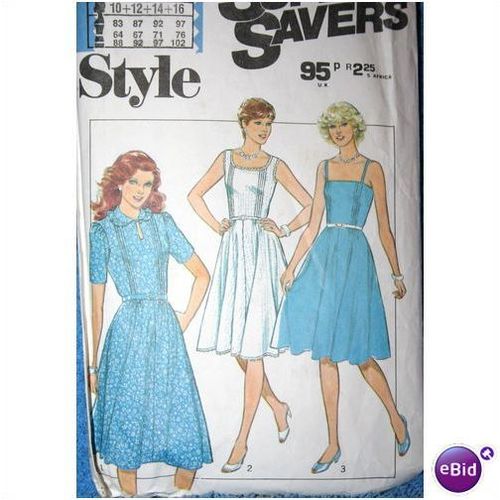 Vintage 1970 Womens Sun Dress fitted top full skirt Sewing Pattern Size 10
