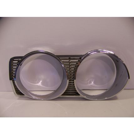 1968 CHRYSLER IMPERIAL PS HEADLIGHT BEZEL LEBARON CROWN COUPE GHIA